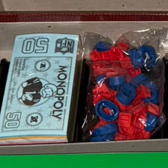 NEW Monopoly NFL Official Limited Collector's Edition Complete Open Box - Picture 6 of 11